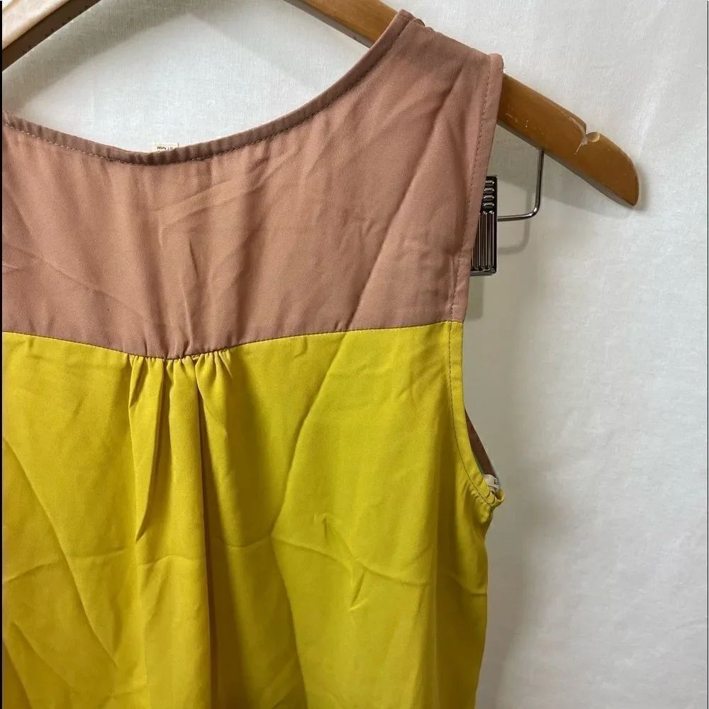 Color block Button down Blouse - Picture 3 of 7